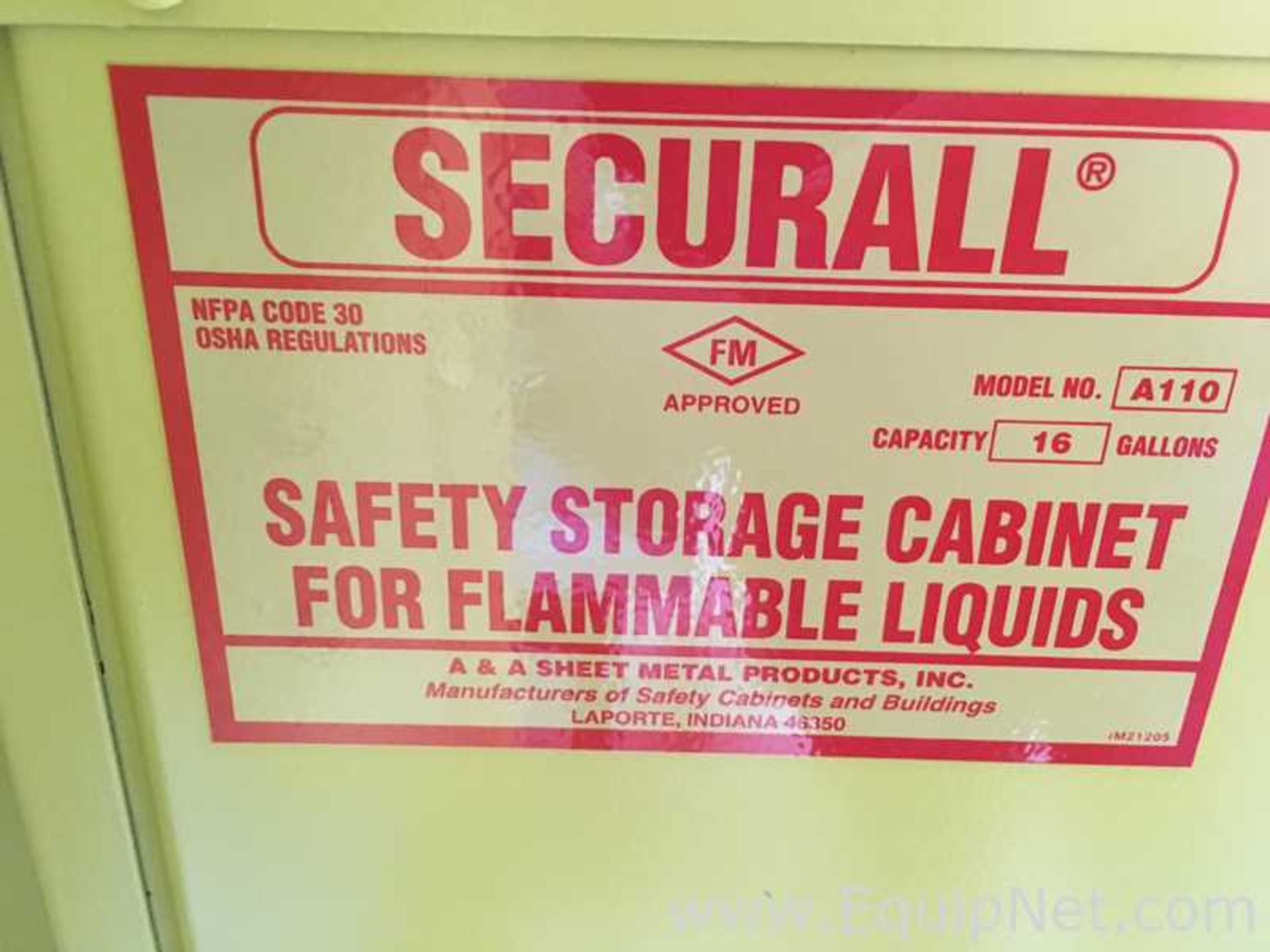 Eagle Manufacturing A110 16 Gallon Capacity Flammable Storage Cabinet - Image 5 of 5