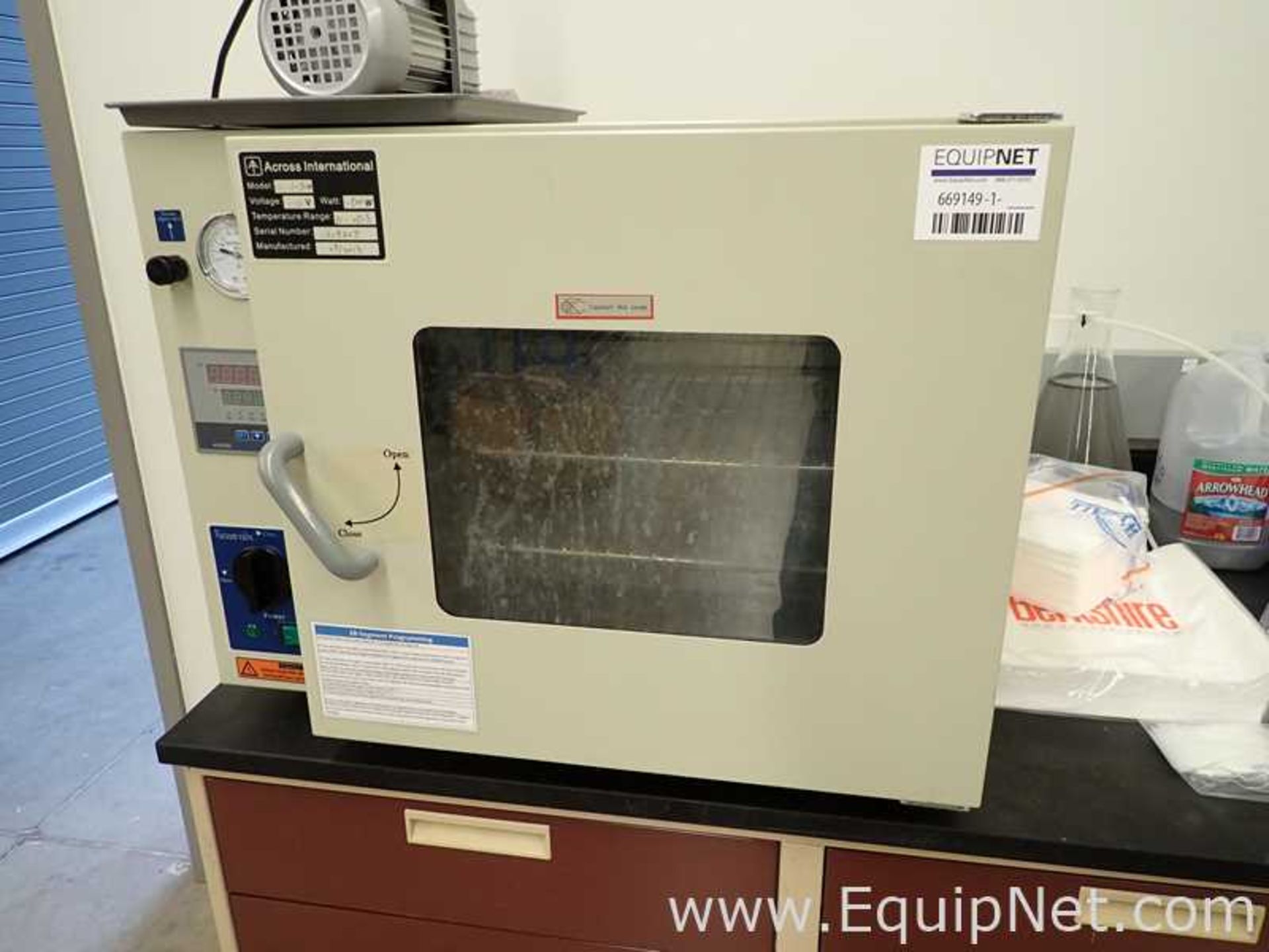 Across International VO-16050 Vacuum Drying Oven with TW-1A Vacuum Pump - Image 2 of 8