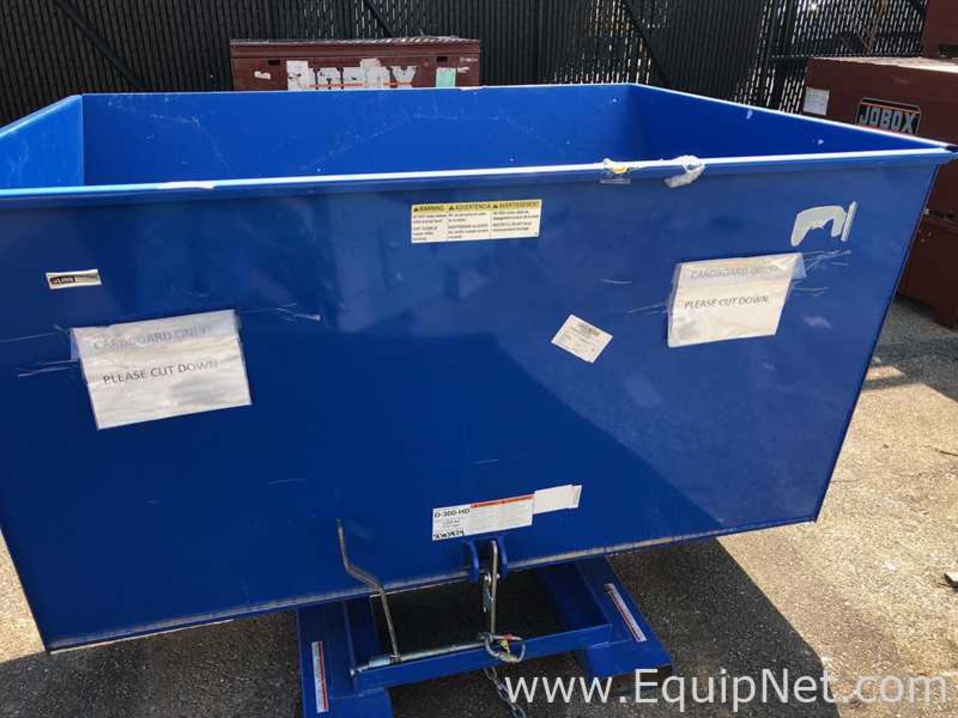 Vestil Manufacturing D-300-HD Self Dumping Steel Hopper