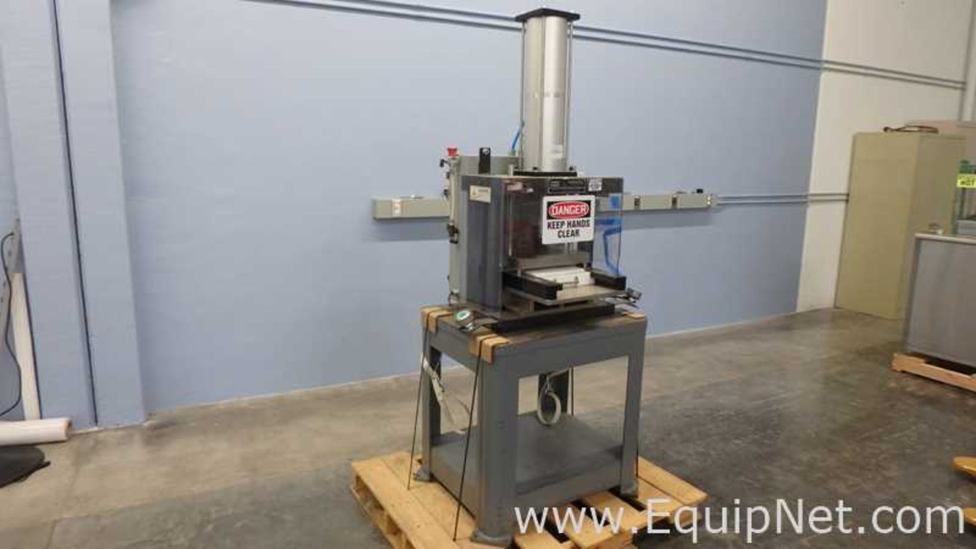 Lot of 16 Rapid Deployment RDI Series Bonding Presses - Image 45 of 303