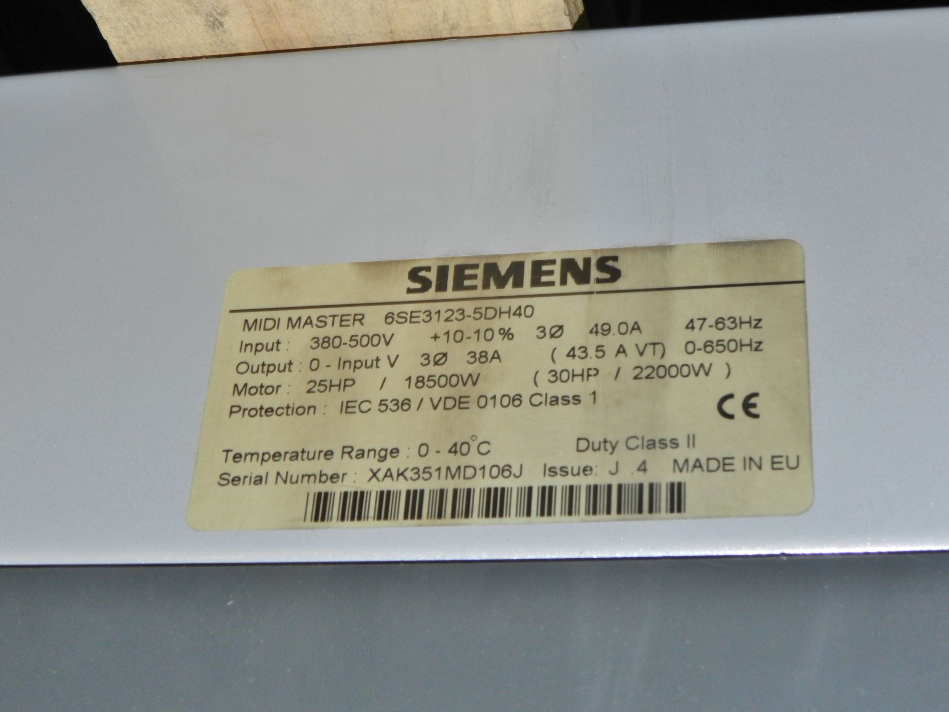 Siemens MIDI Master 25HP VFD Drive - Image 2 of 2