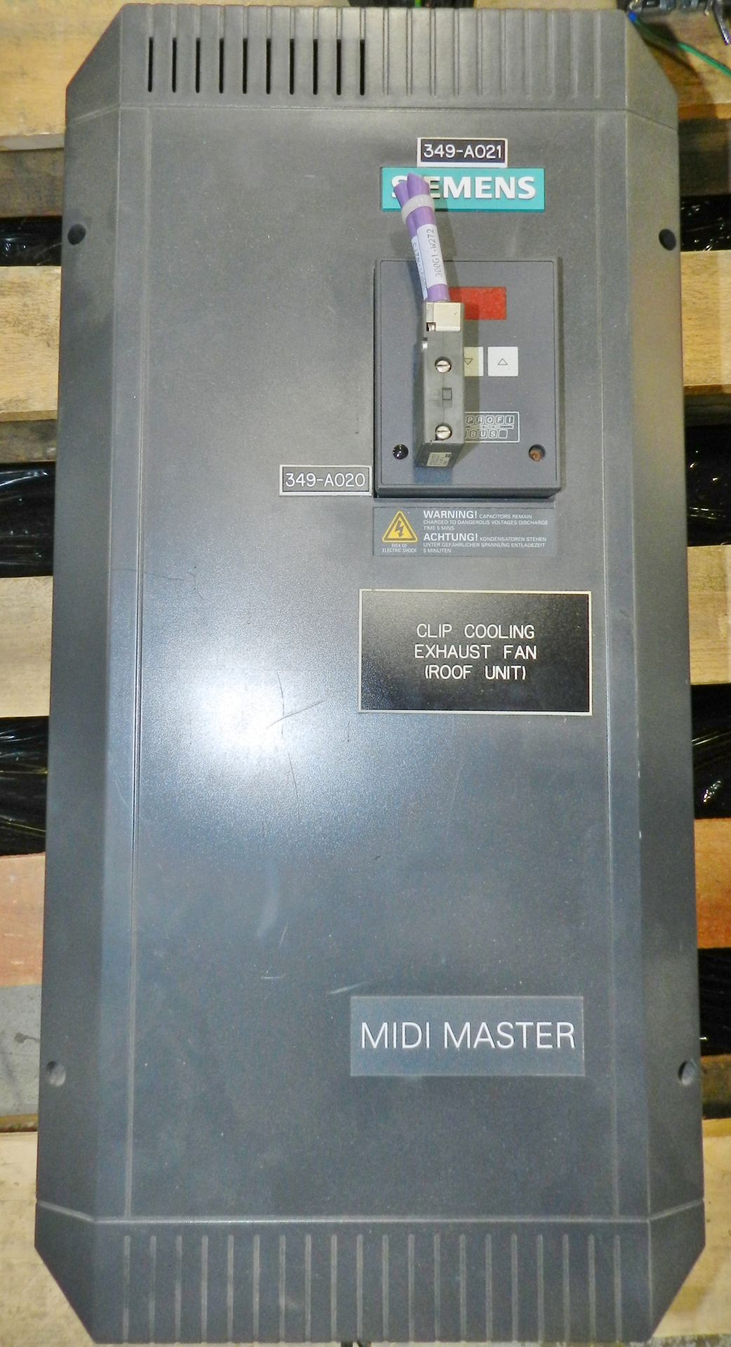 Siemens MIDI Master 25HP VFD Drive