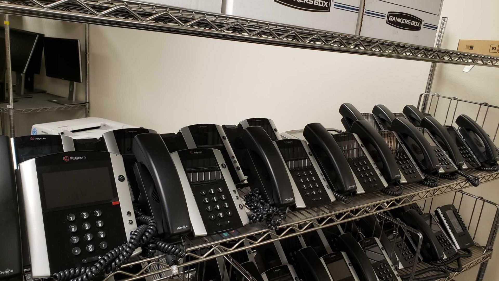 Lot of (16) Polycom VVX 500 12-line Business Media Phones