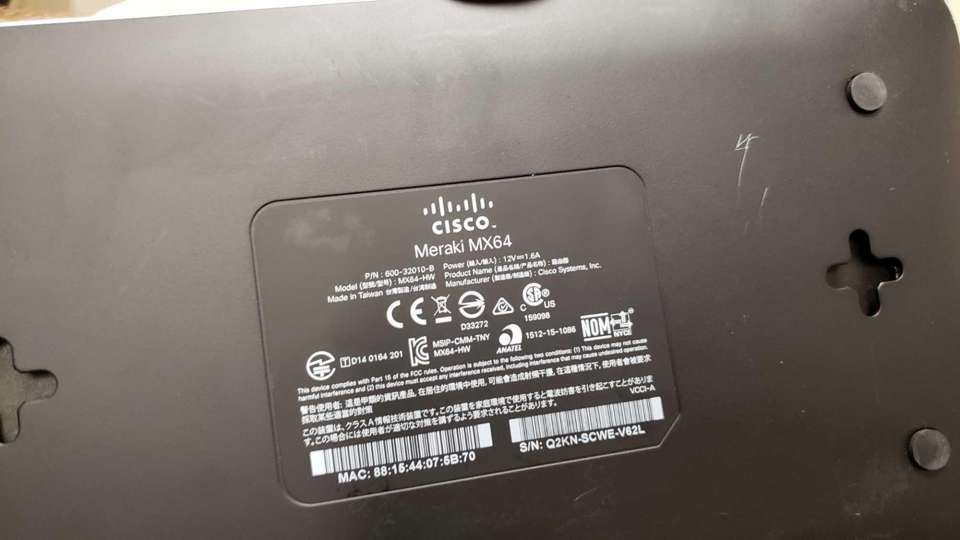 Cisco Meraki MX64 network security appliance - Image 2 of 2