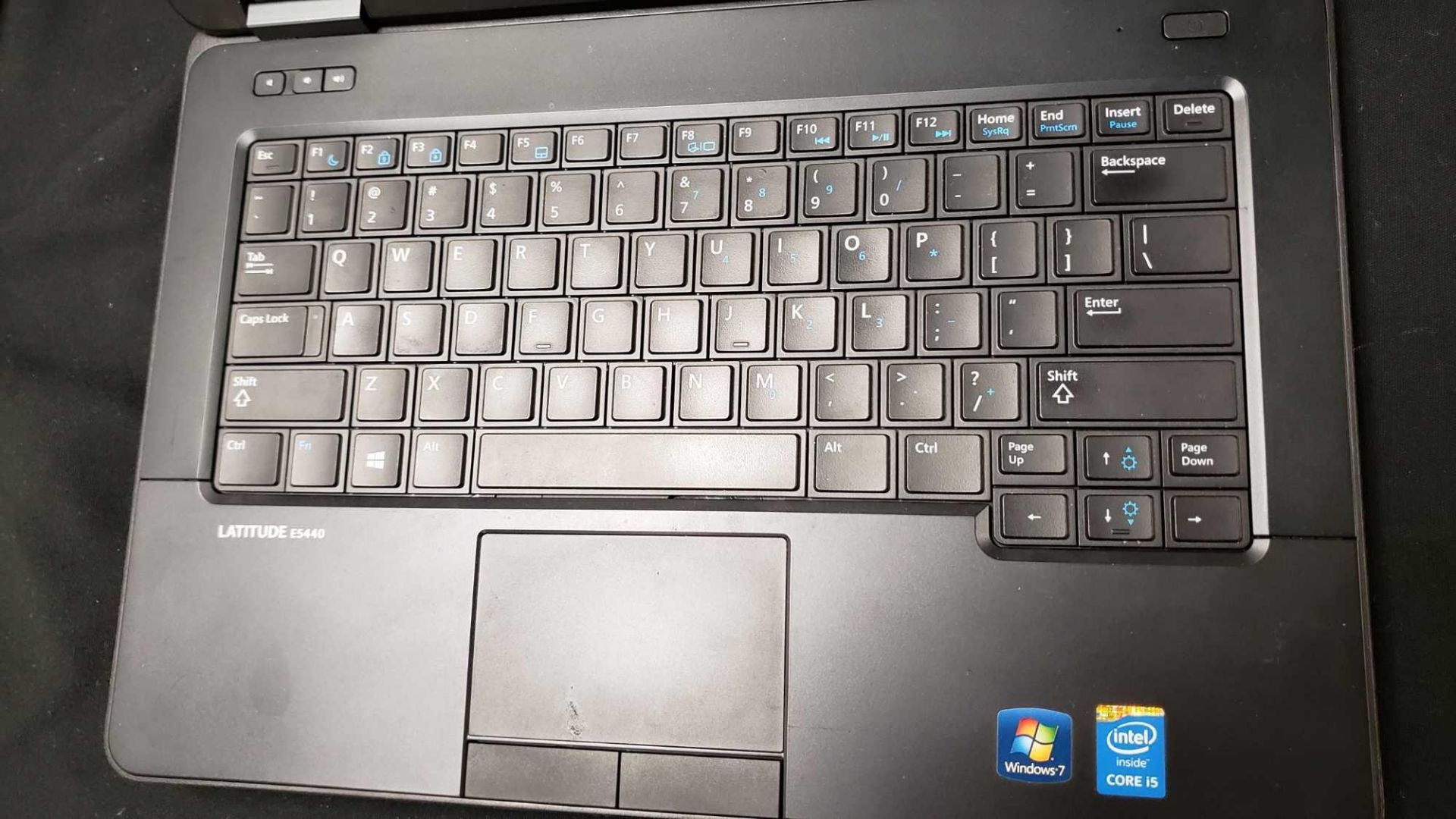 Dell Latitude E5440 14 inch LED Business Notebook Intel Core i3 i3-4010U 1.70 GHz, 4GB memory, 320GB - Image 2 of 2