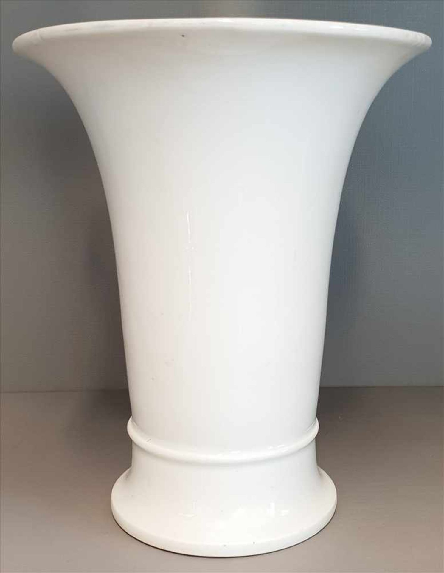 Vase , Meissen, 19.Jhd. , 1 Schleifstrich, Höhe: 16.5cm ,