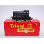 OO GAUGE - A TRI-ANG R253 0-4-0 Dock Authority Shu