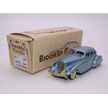 A BROOKLIN MODELS HANDBUILT WHITE METAL NO.1 AMERICAN CAR 1933 PIERCE ARROW - VG IN G BOX