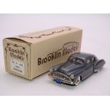 A BROOKLIN MODELS HANDBUILT WHITE METAL NO.10 AMERICAN CAR 1949 BUICK ROADMASTER - VG IN G BOX