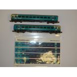 A GRAHAM FARISH N GAUGE CLASS 158 2-CAR DMU IN ARRIVA LIVERY TOGETHER WITH A PACK OF ARRIVA 158840