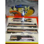 OO GAUGE MODEL RAILWAYS - A HORNBY R2613 BR INTERCITY I25 HST EXECUTIVE LIVERY TRAIN PACK - VG/E