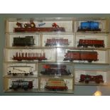 HO GAUGE - A group of wagons by Fleischmann and Li