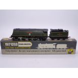 OO GAUGE - A Wrenn W2265 streamlined West Country