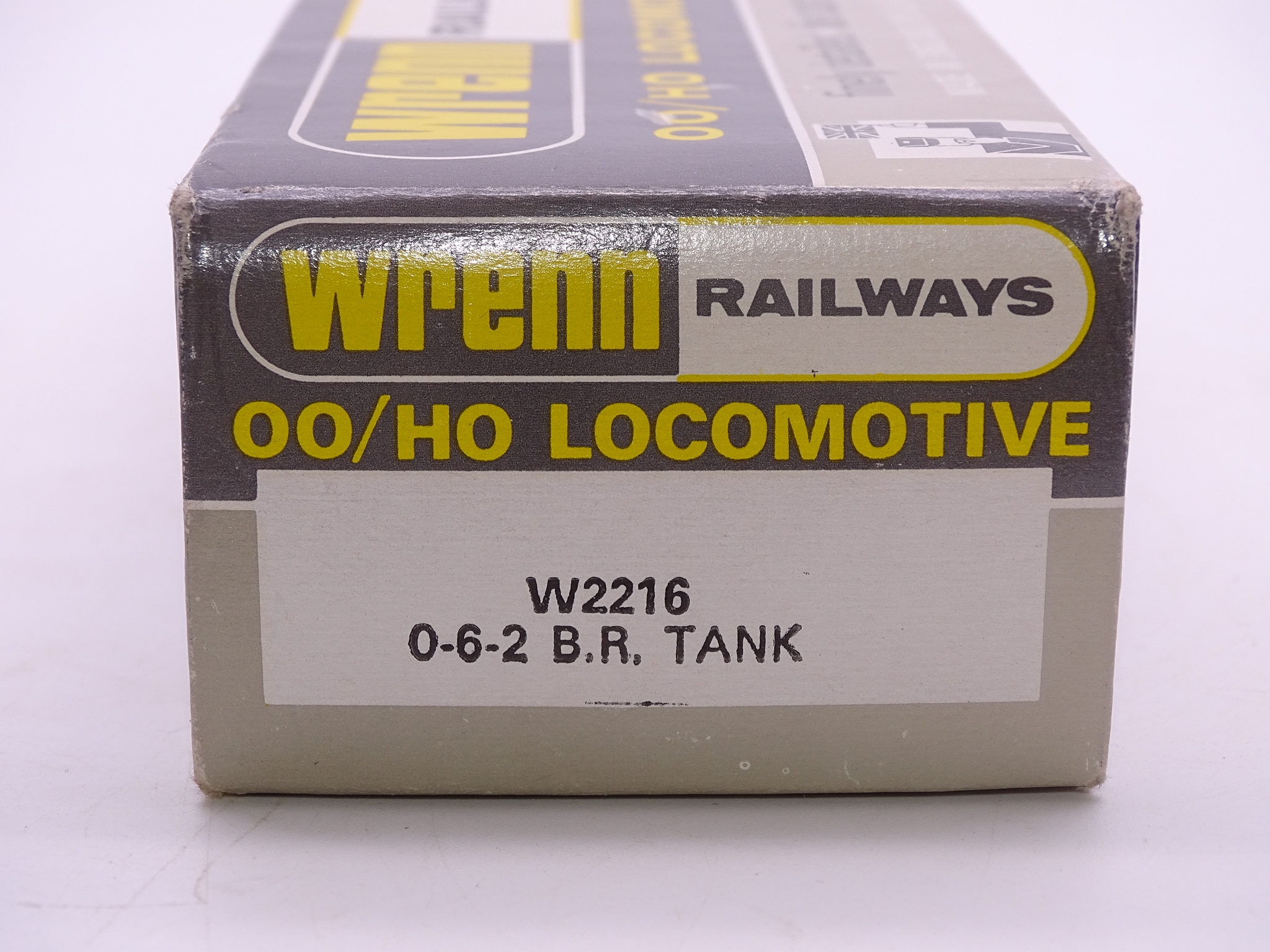 OO GAUGE - A Wrenn W2216 0-6-2 tank locomotive in - Image 2 of 2