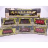 OO GAUGE - A group of Wrenn wagons and an Aries pu