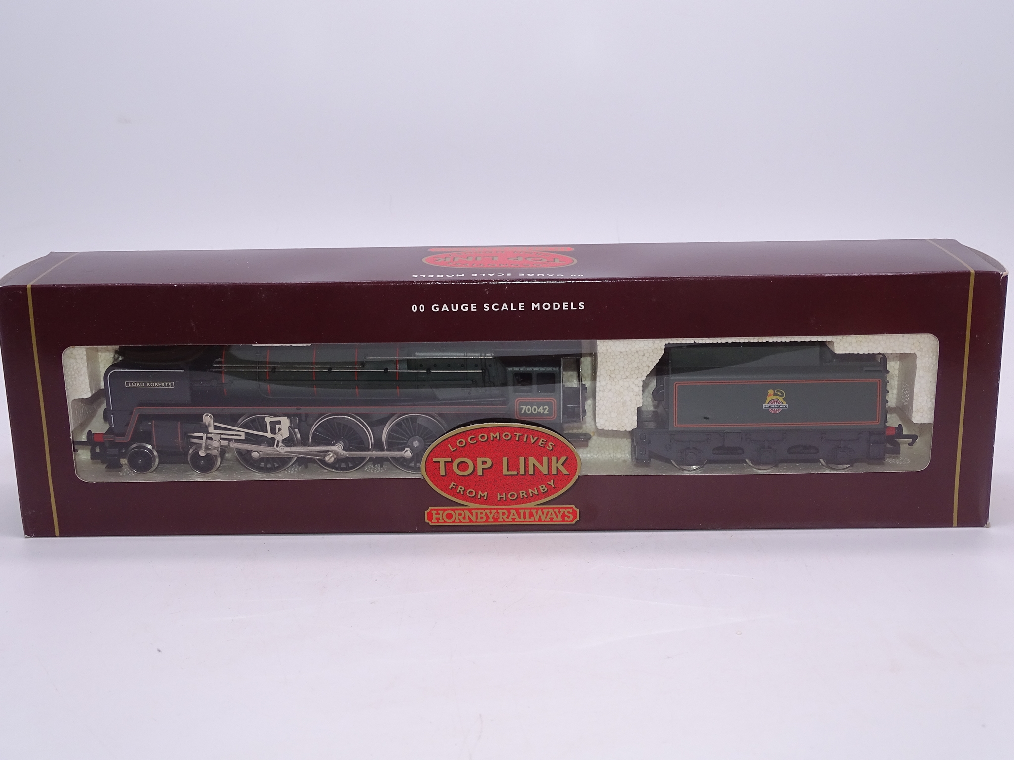 OO GAUGE - A Hornby R2010 Britannia Class steam lo