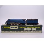 OO GAUGE - A Wrenn W2212 A4 class locomotive in LN