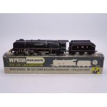 OO GAUGE - A Wrenn W2227A Duchess Class locomotive