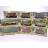 OO GAUGE - A group of Wrenn wagons as lotted. VG i