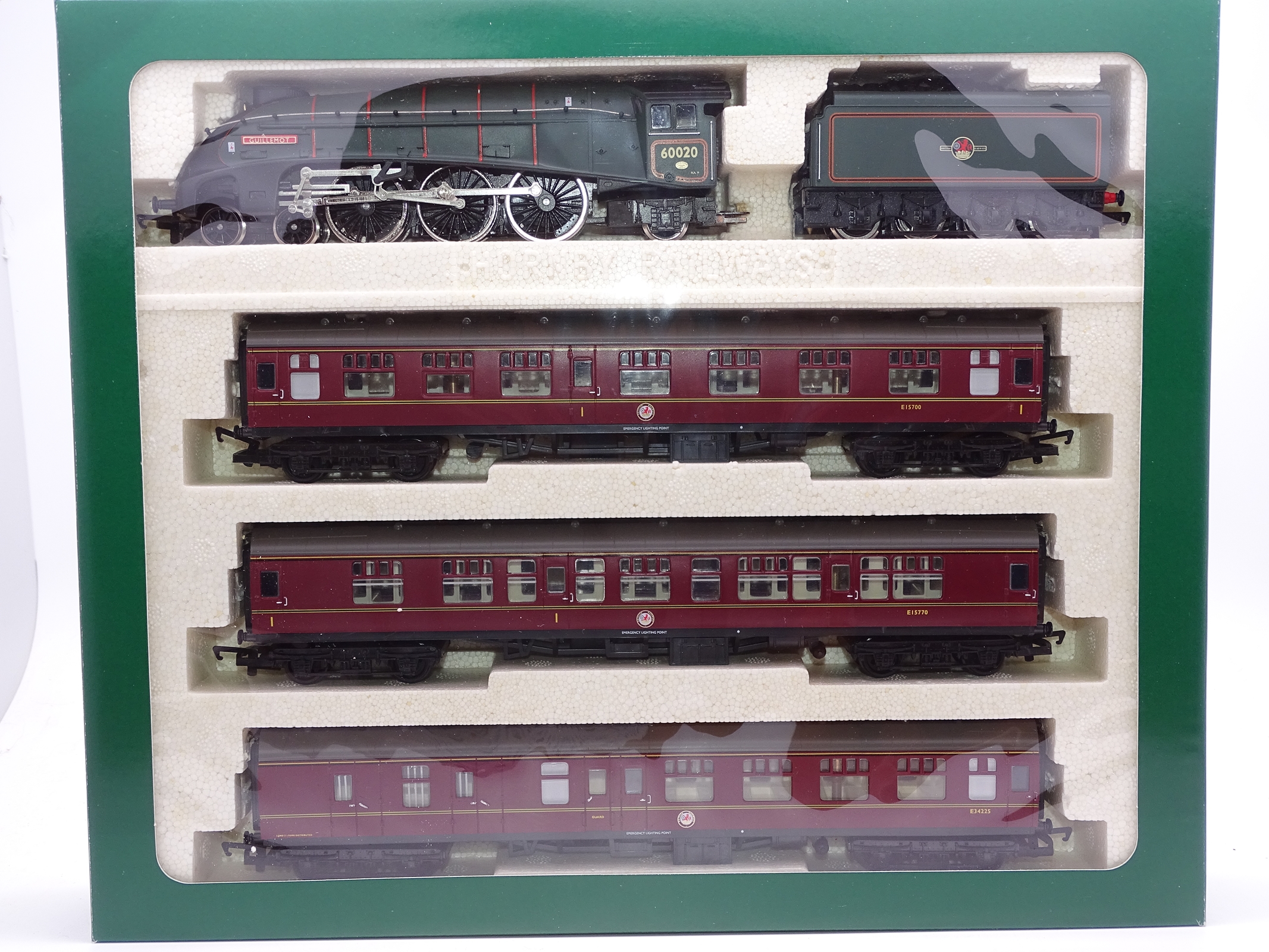 OO Gauge - A Hornby R2032 'The Midlothian' train pack including steam loco and 3 coaches - E, unused