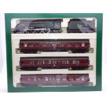 OO Gauge - A Hornby R2032 'The Midlothian' train pack including steam loco and 3 coaches - E, unused