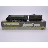 A Wrenn W2211A Class A4 steam locomotive in BR green "Silver Link". VG in a VG box