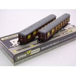 A Wrenn W3006/7 Brighton Belle 2-car EMU in Pullman brown/cream livery. VG in a VG box