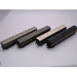 OO Gauge - A group of four various kit built coaches in Southern Railway liveries, built and