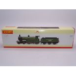 OO Gauge -A Hornby R2711 Class T9 steam locomotive in Southern Railway livery - numbered 729 - VG in