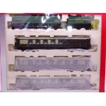 OO Gauge -A Hornby R2661M 'The Bournemouth Belle' train pack including steam loco and 3 coaches - E,