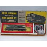 A Wrenn WHC400 "Horn Control" set with Tri-ang Hymek diesel locomotive and Wrenn electronic horn. VG