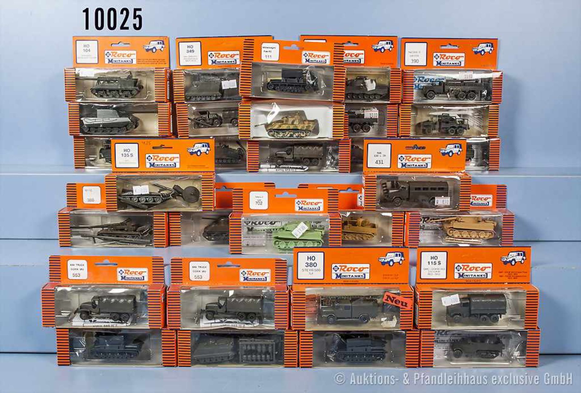 Konv. 30 H0 Roco Minitanks Militär-Modellfahrzeuge, dabei Panzerkampfwagen, Lkw und