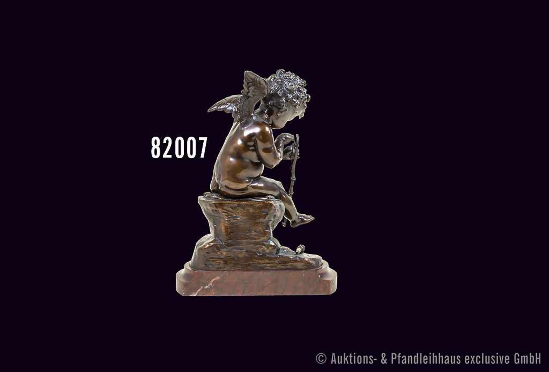 Bronzefigur Engel "Amor repariert seinen Bogen", H 44 cm, L 32 cm, modellierte Haare, auf Sockel, - Bild 3 aus 6