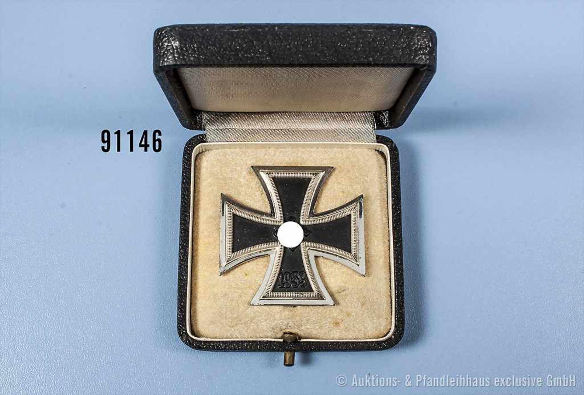 EK 1 1939, Hersteller "L/11" unter dem Nadelhaken, im dazugehörigen Etui, guter Zustand