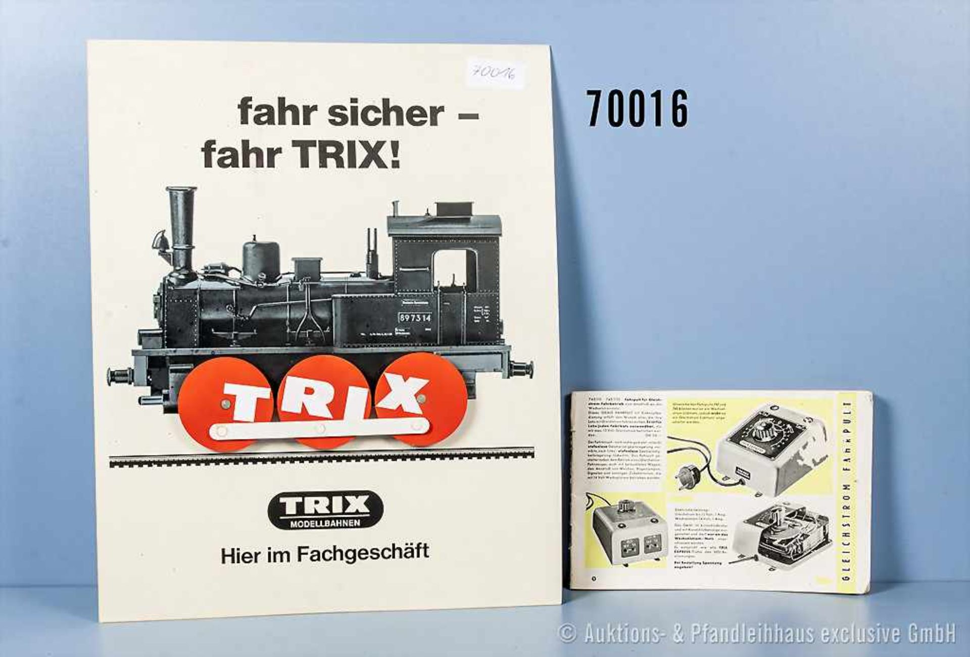 Konv. Trix Werbeaufsteller, Kunststoffausf., E-Antrieb, 30 x 37 cm sowie 1 Katalog (Umschlag fehlt),