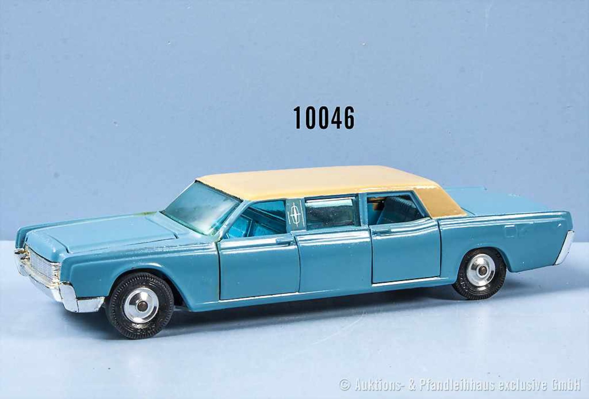 Corgi Toys Lincoln Continental, blau lack. Metallgußausf. mit beigem Dach, M 1:43, gummibereift,