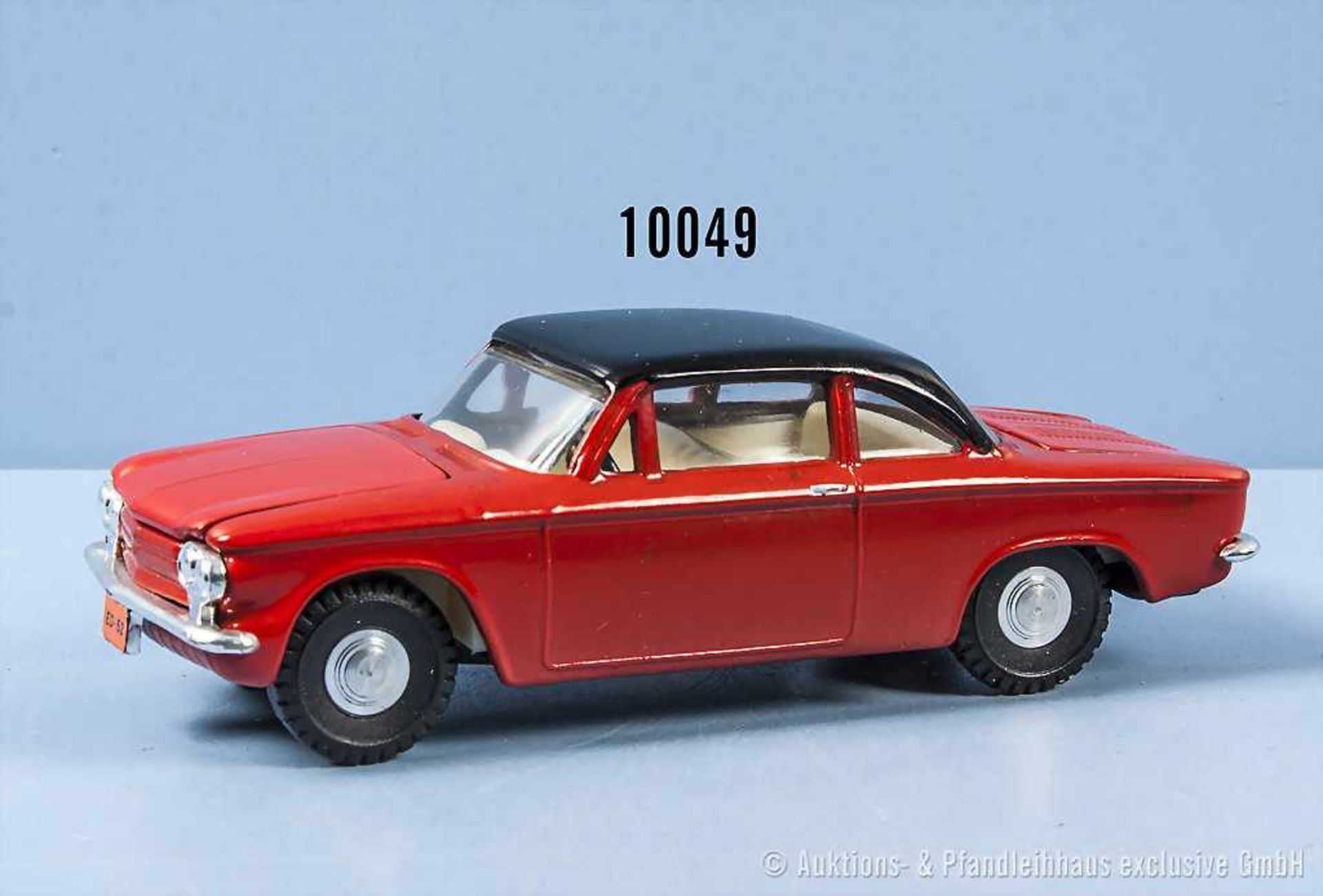 Dinky Toys Chevrolet Corvair Monza, rot lack. Metallgußausf., mit schwarzem Dach, M 1:42,