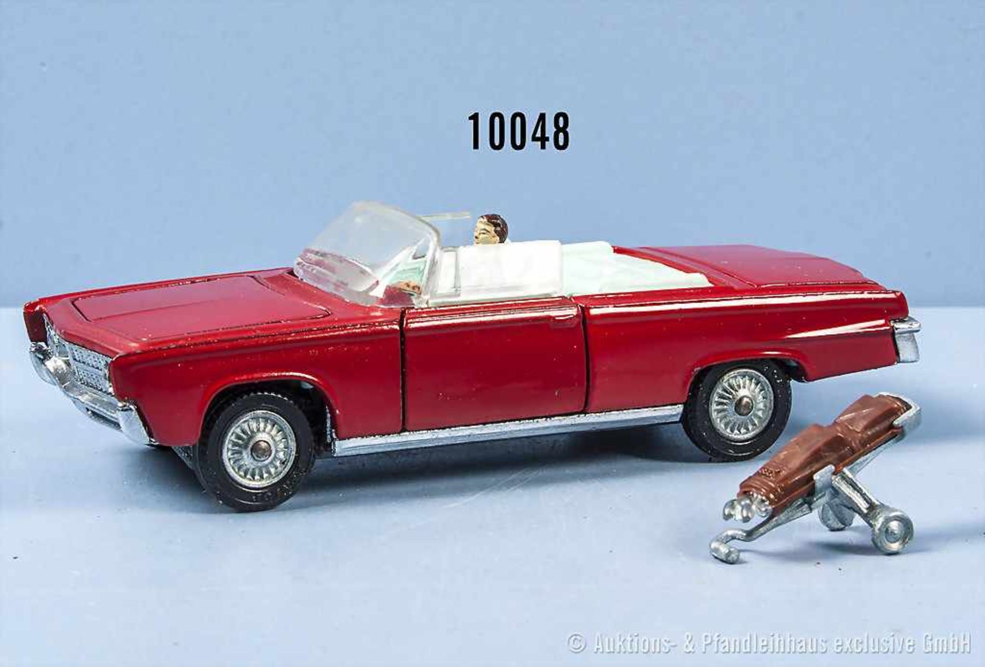 Corgi Toys Chrysler Imperial, rot lack. Metallgußausf., mit Fahrerfigur und Golfausrüstung, M 1: