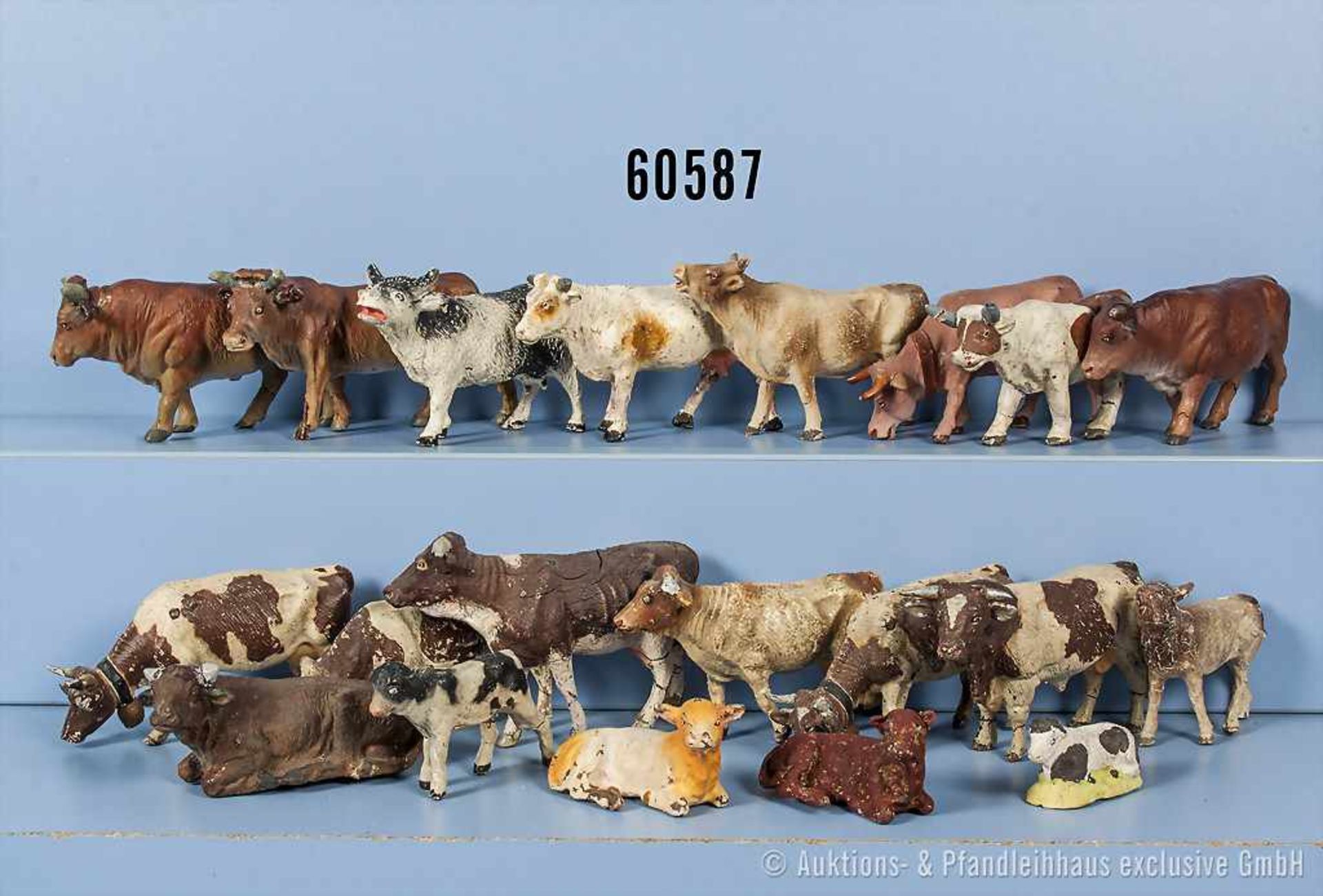 Konv. 30 Kühe, Kälber und Ochsen, teilweise versch. Darstellungen, h. M., L bis 12 cm, teilweise