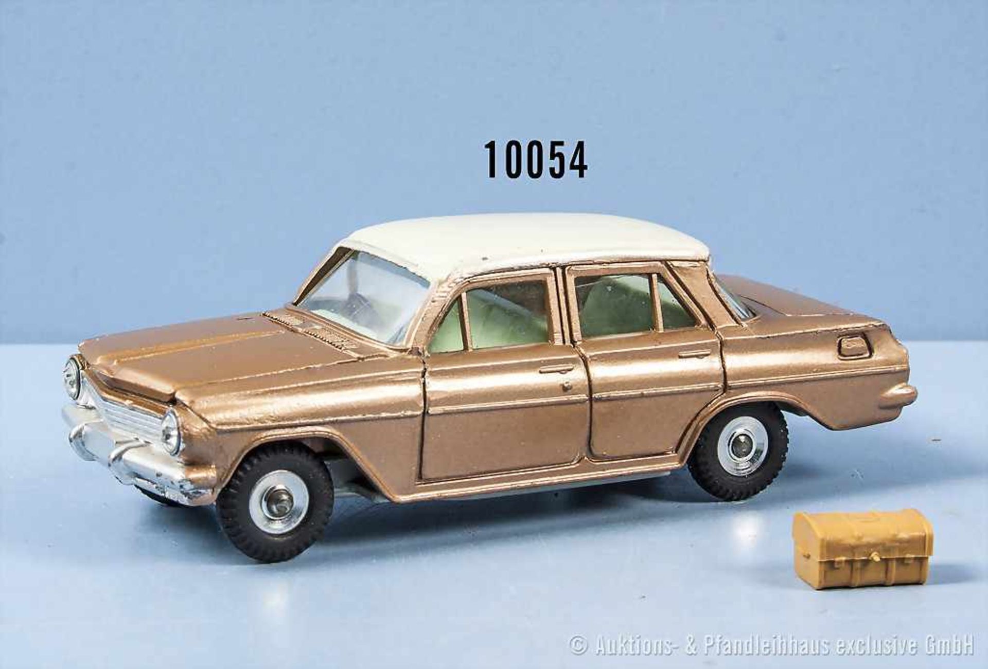 Dinky Toys 196 Holden Special Sedan, 2-farbig lack. Metallgußausf., M 1:43, mit 1 Koffer,