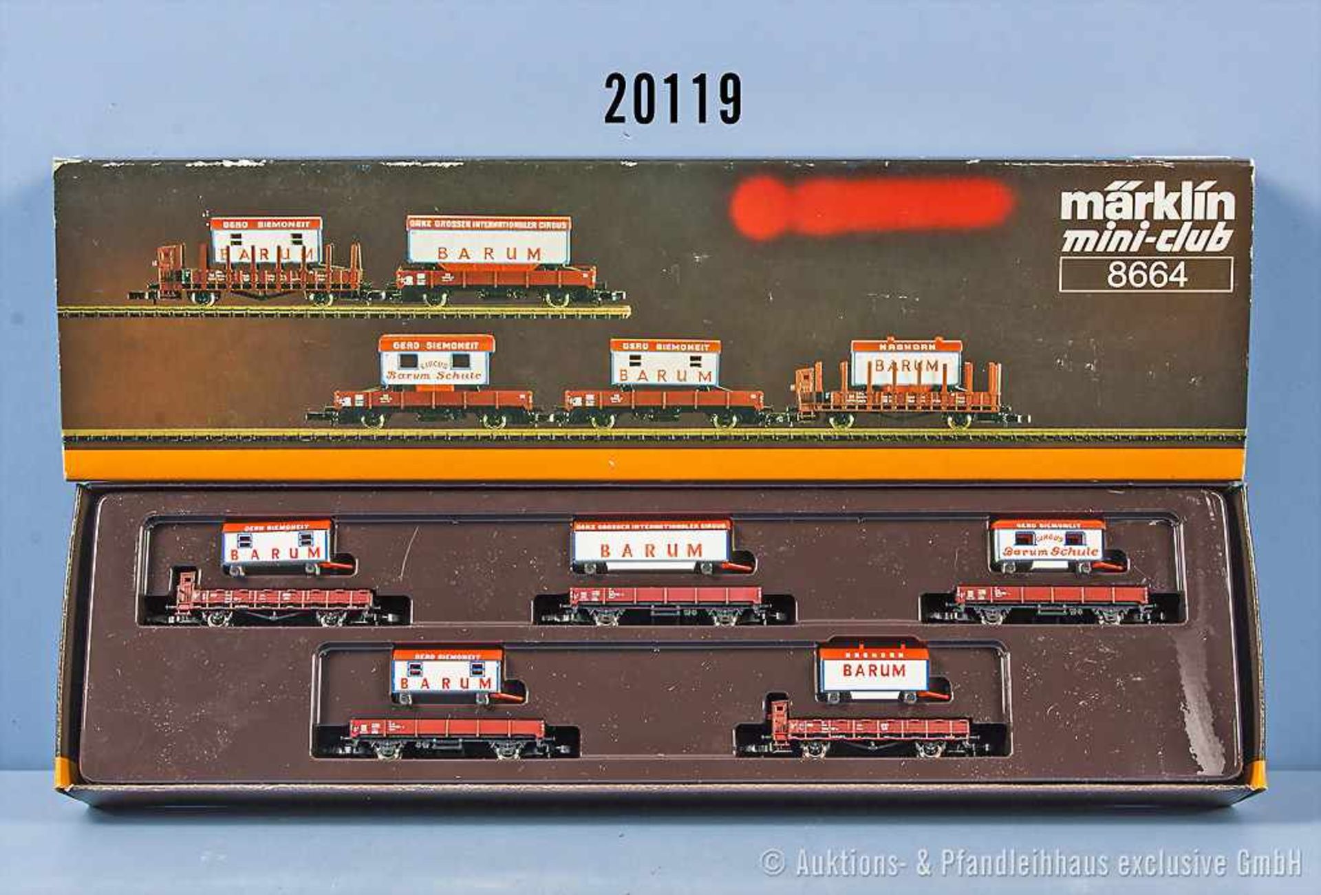 Märklin mini-club Spur Z 8664 Wagenset mit 5 Niederbordwagen mit Zirkusanhängern als Ladung, Zustand