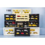 Konv. 46 Wiking H0 Fahrzeuge in 11 Set-Packungen, dabei Post Museums Shop 1994, 1995, 1996, 1997,