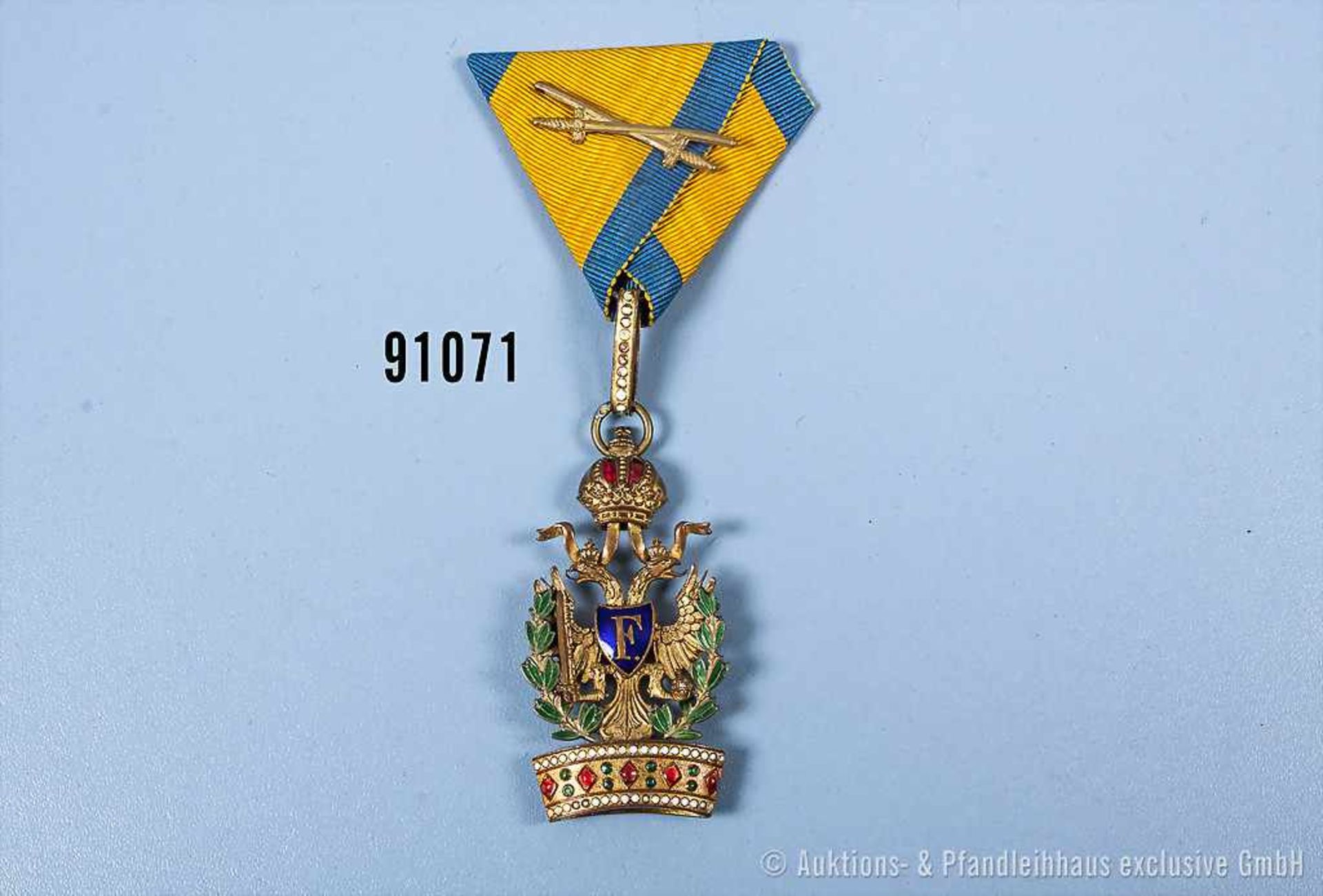 Österreich Orden der Eisernen Krone, 3. Klasse mit Kriegsdekoration und Schwerten auf dem Band,