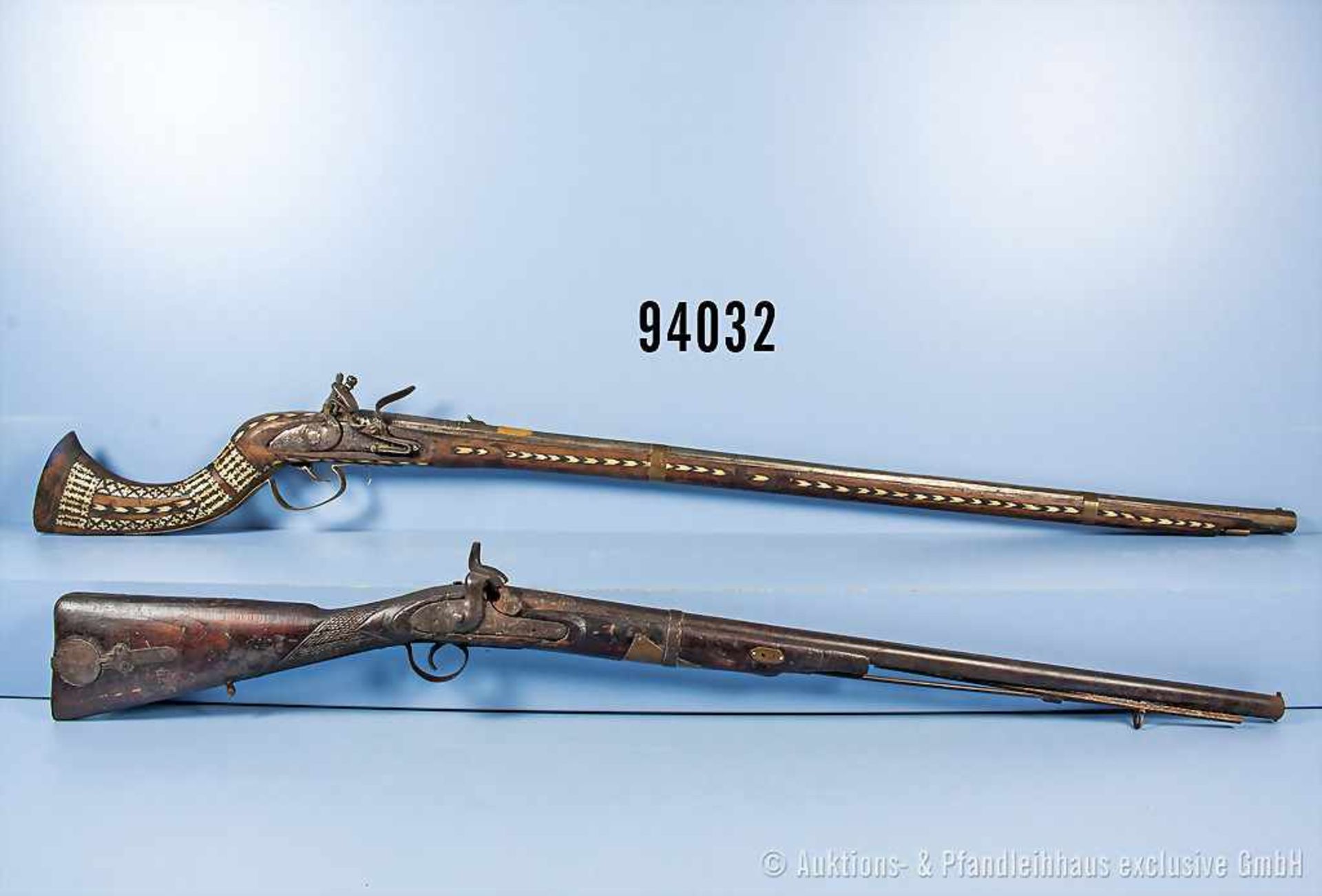 Konv. orientalisches Steinschlossgewehr sowie Perkussionsgewehr, L bis ca. 144 cm, teilweise