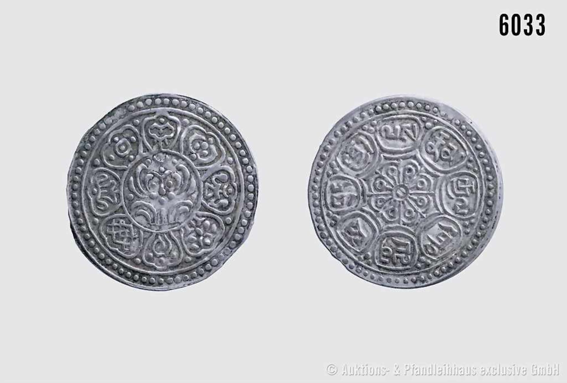 Tibet, Konv., 2 Münzen, bestehend aus: Tangka, 1 1/2 Sho, 1899. 3,48 g; 27 mm. KM 13.1. Sehr