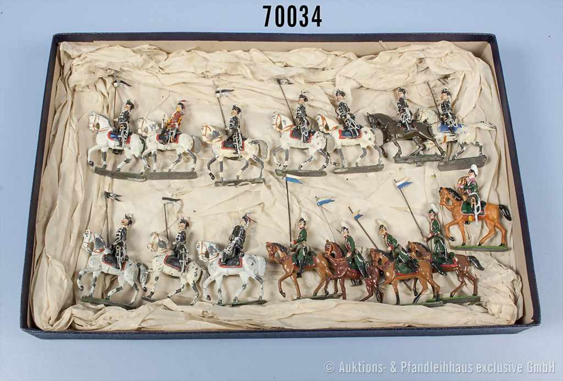 Konv. 15 alte Bleifiguren, Reiter zu Pferd, lack. vollplastische Darstellungen, 40 mm Serie, 1 x neu