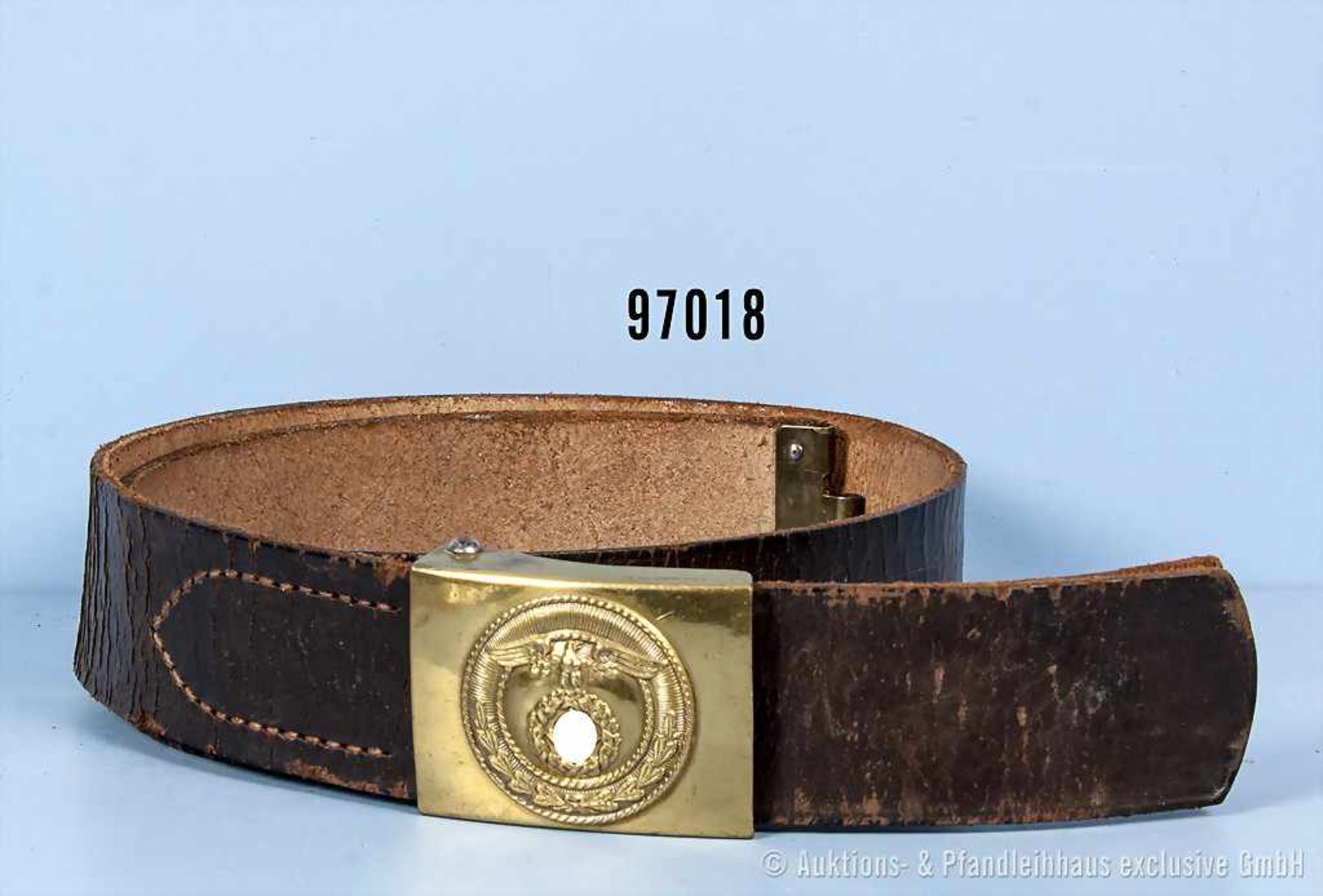 SA-Koppel, Messingschloss, dazugehöriges braunes Lederkoppel, L ca. 100 cm, guter Zustand mit