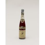 1 bouteille vin Alsace Pinot noir, 1979 - - 1 bottle Alsace Pinot Noir wine, 1979 -