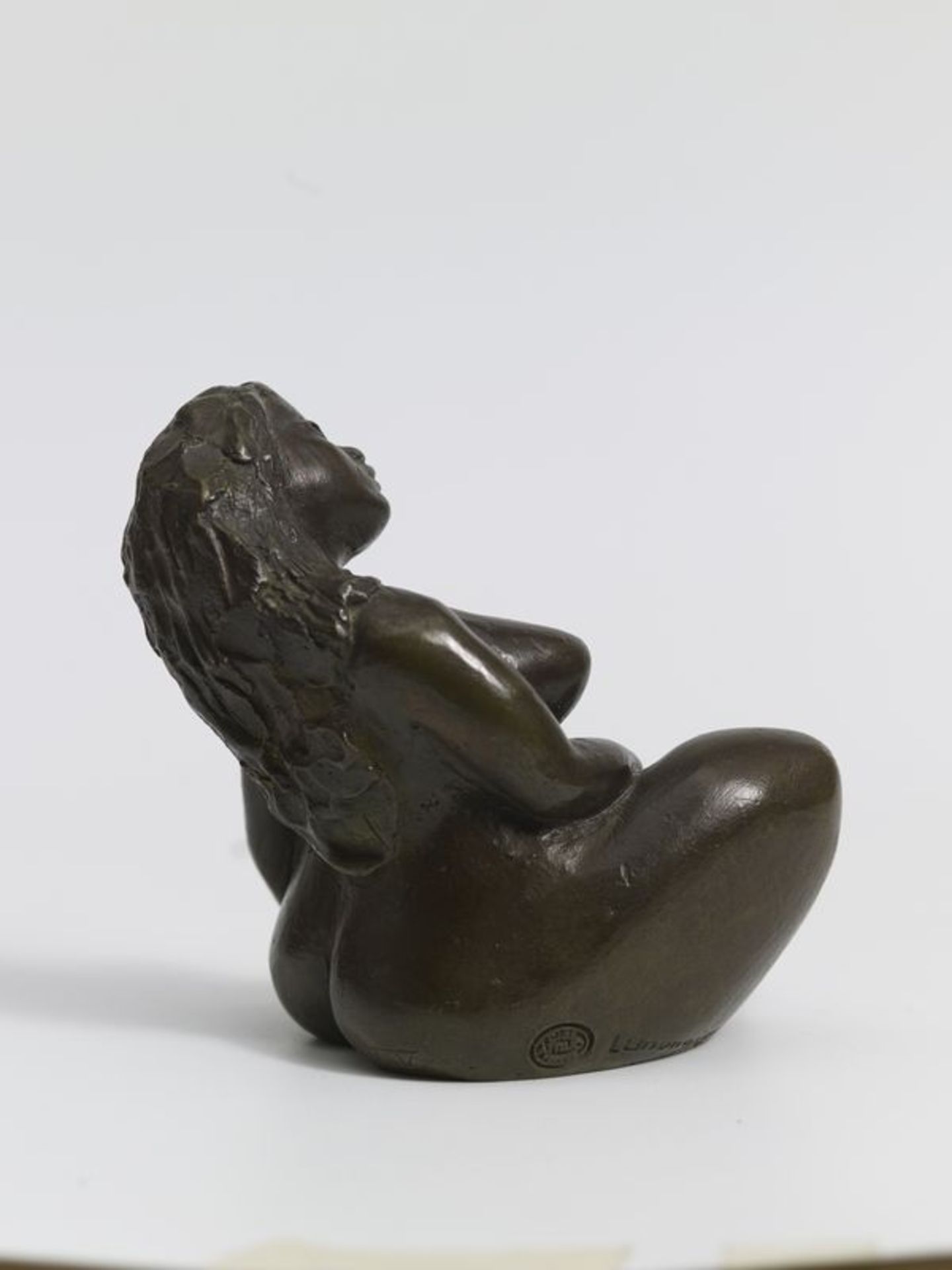 Jean LEMONNIER (1950 ) - Dormeuse - Bronze signé et numéroté EA 1/4 - H. 9,5 cm - [...] - Bild 2 aus 2