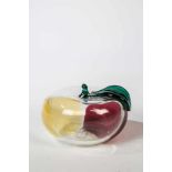 ApfelVenini, Murano, um 1955 Farbloses Glas mit partieller Farbeinschmelzung in Rot, Grün und